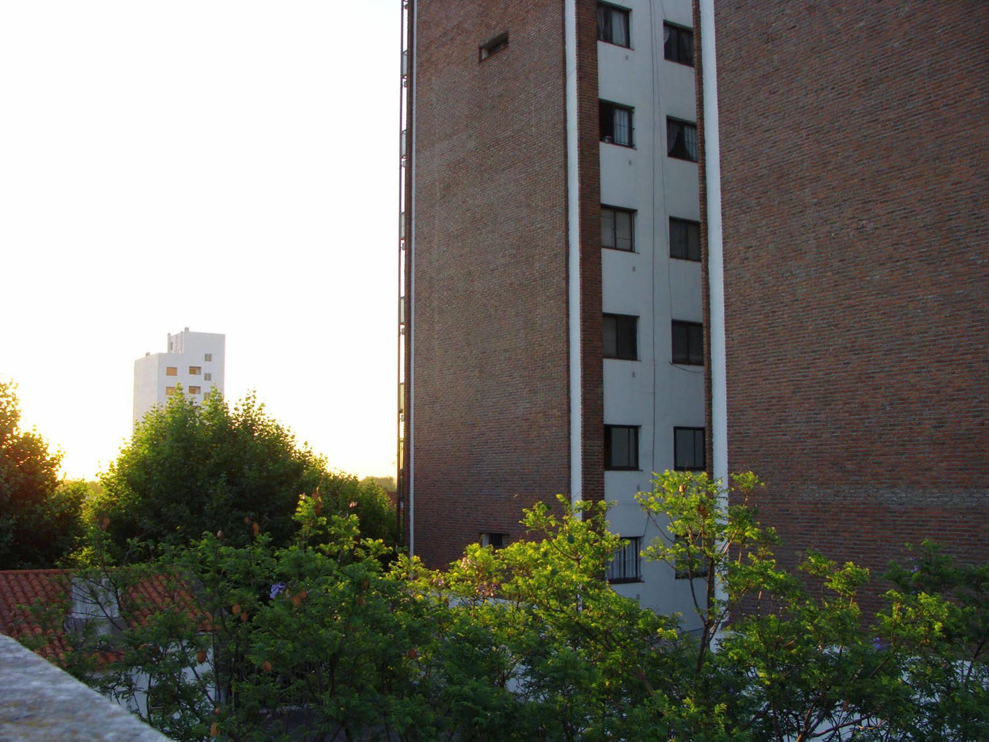 Hotel Aeropuerto Monte Grande Exterior photo